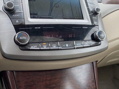 2012 Toyota Avalon Limited FWD
