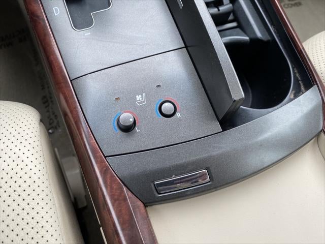 2012 Toyota Avalon Limited FWD