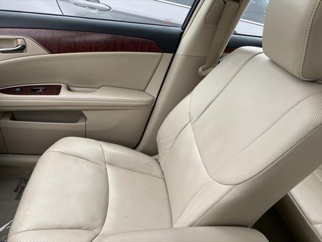2012 Toyota Avalon Limited FWD