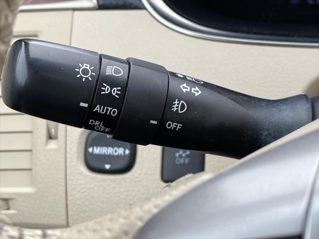 2012 Toyota Avalon Limited FWD