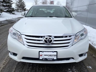2012 Toyota Avalon Limited FWD