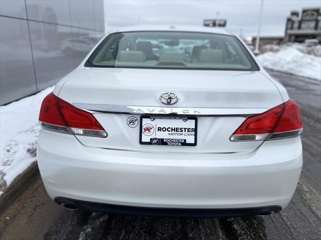 2012 Toyota Avalon Limited FWD