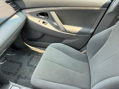 2009 Toyota Camry LE FWD
