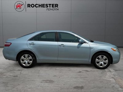 2009 Toyota Camry LE FWD