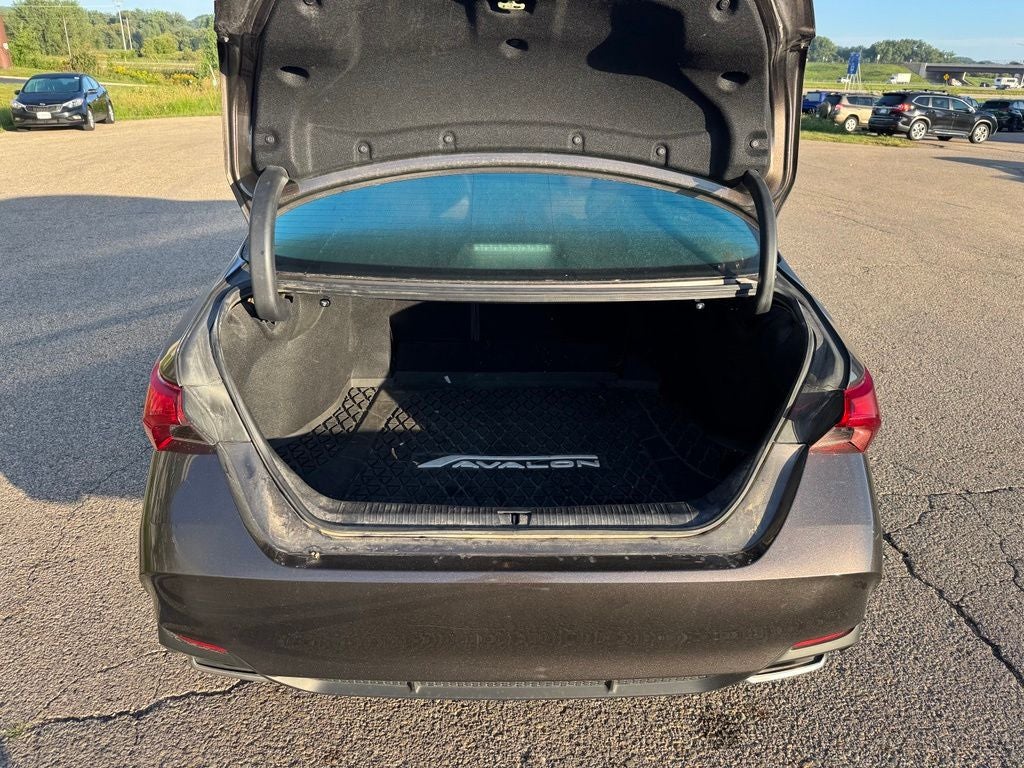 2019 Toyota Avalon Limited FWD