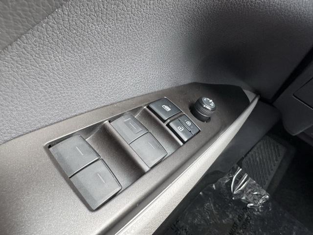 2021 Toyota Camry Hybrid LE FWD