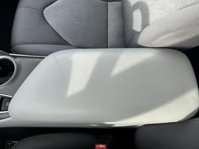 2023 Toyota Camry Hybrid LE FWD