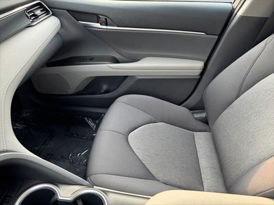 2024 Toyota Camry Hybrid LE FWD