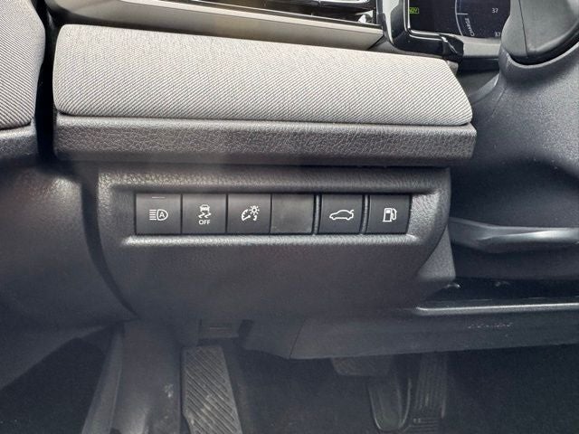 2026 Toyota Camry LE FWD