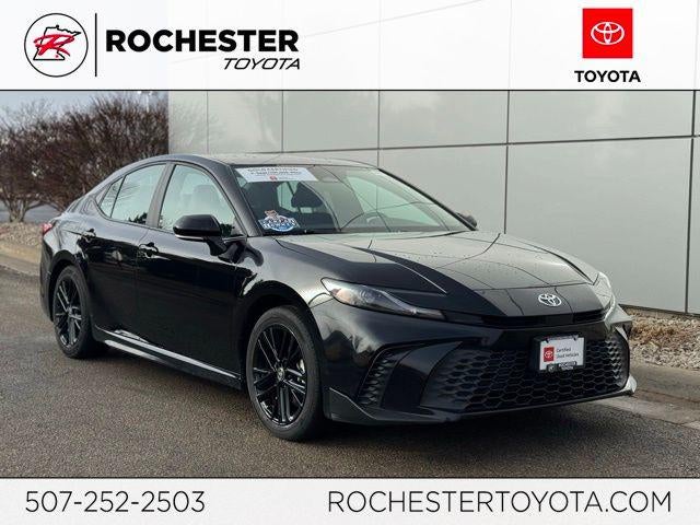 2025 Toyota Camry SE FWD