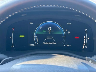 2025 Toyota Camry SE FWD
