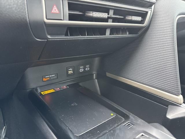 2025 Toyota Camry SE FWD