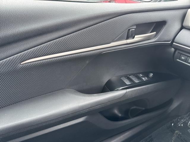 2025 Toyota Camry SE FWD