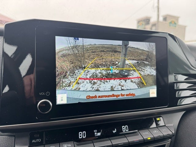 2025 Toyota Camry LE FWD