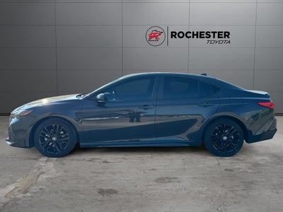 2025 Toyota Camry SE FWD