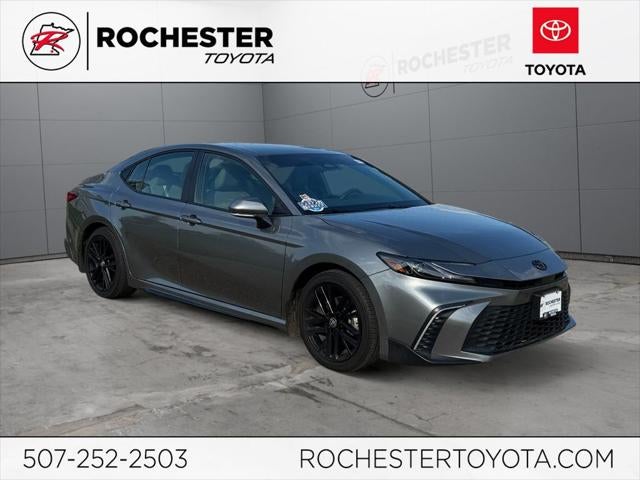 2026 Toyota Camry SE FWD