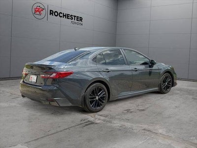 2025 Toyota Camry SE FWD