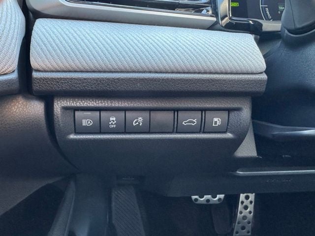 2025 Toyota Camry SE FWD
