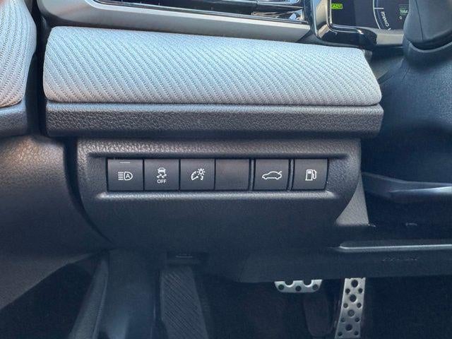 2025 Toyota Camry SE FWD