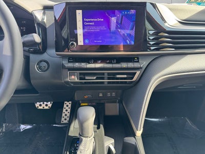 2026 Toyota Camry SE FWD