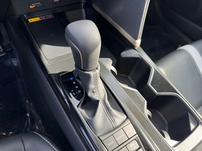 2026 Toyota Camry SE FWD