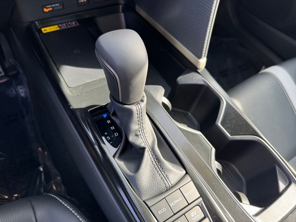 2026 Toyota Camry SE FWD