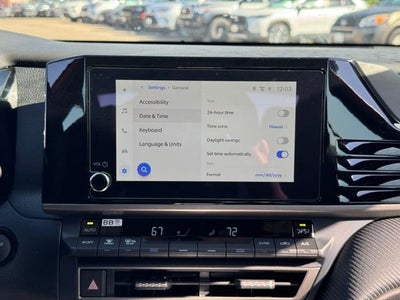 2026 Toyota Camry SE FWD
