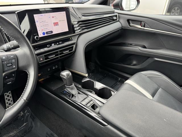 2025 Toyota Camry SE FWD