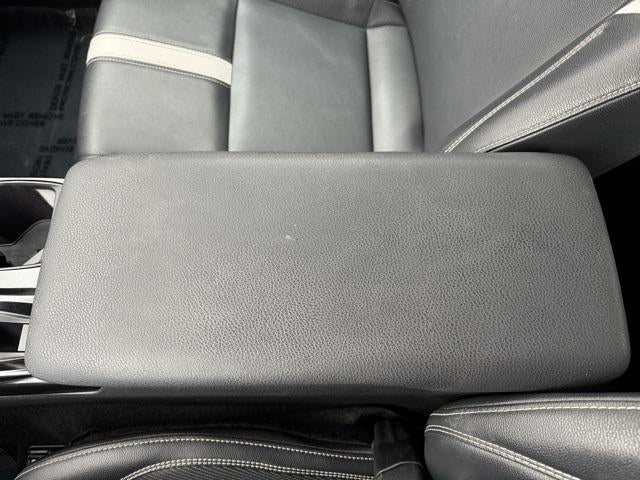 2025 Toyota Camry SE FWD