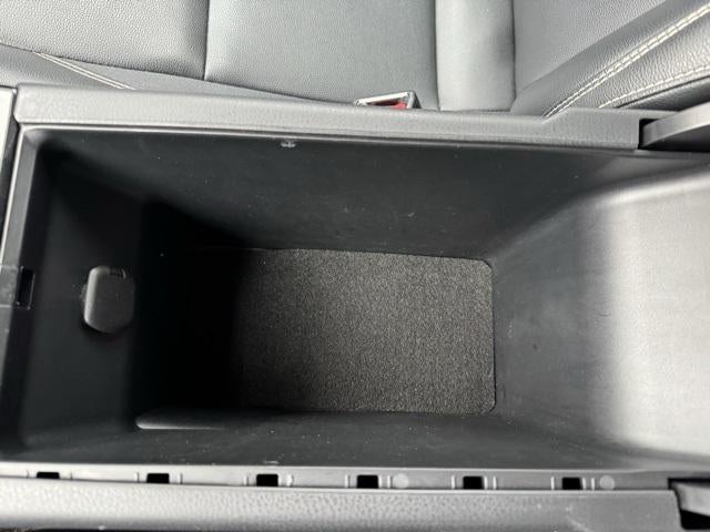 2025 Toyota Camry SE FWD