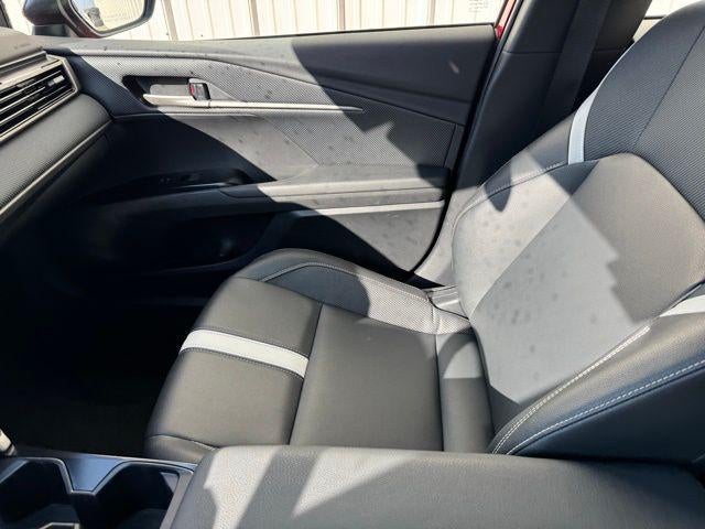 2025 Toyota Camry SE FWD