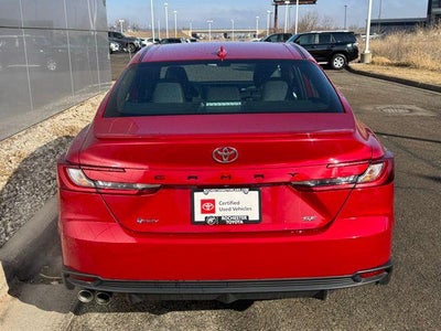 2025 Toyota Camry SE FWD