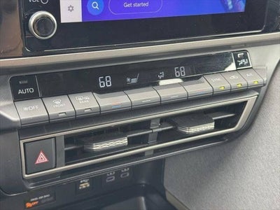 2025 Toyota Camry LE FWD