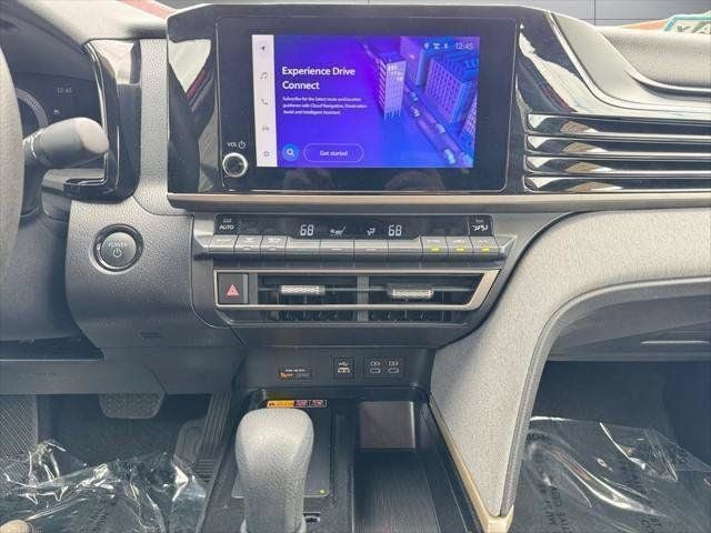 2025 Toyota Camry LE FWD