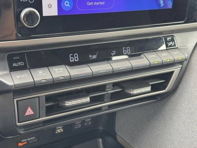2025 Toyota Camry LE FWD