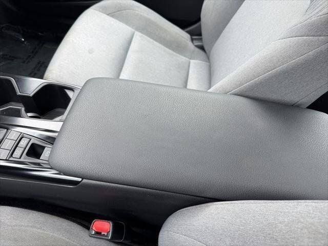 2025 Toyota Camry LE FWD