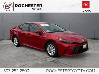 2025 Toyota Camry LE FWD