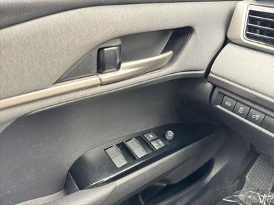 2025 Toyota Camry LE FWD