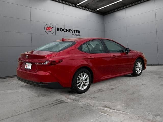 2025 Toyota Camry LE FWD