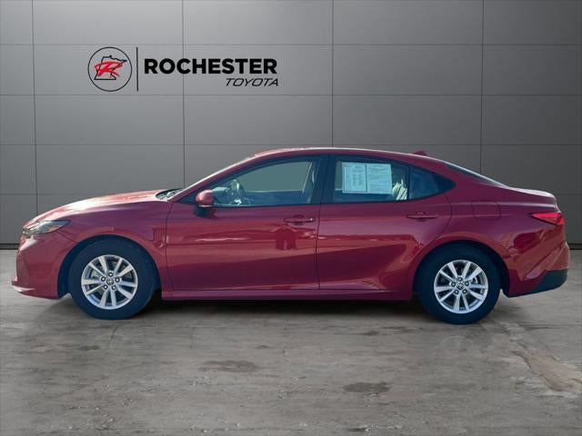 2025 Toyota Camry LE FWD