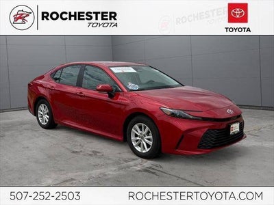 2025 Toyota Camry LE FWD