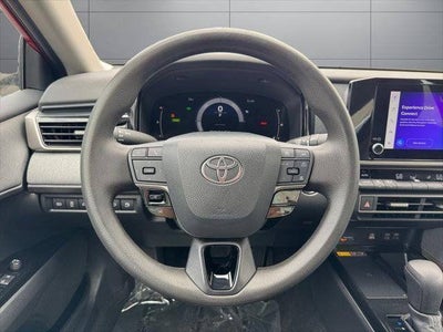 2025 Toyota Camry LE FWD
