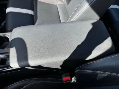 2025 Toyota Camry SE FWD