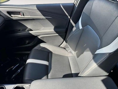 2025 Toyota Camry SE FWD