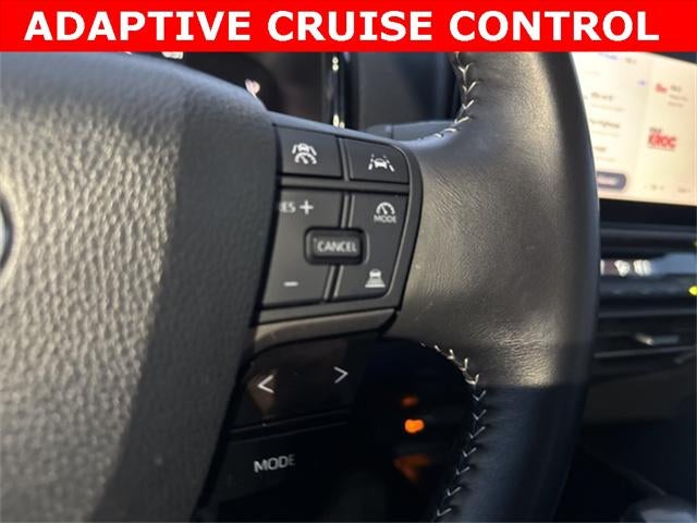 2025 Toyota Camry SE FWD