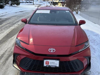 2025 Toyota Camry SE FWD