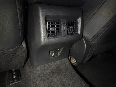 2025 Toyota Camry SE FWD