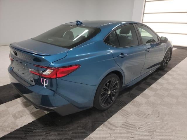 2025 Toyota Camry SE FWD