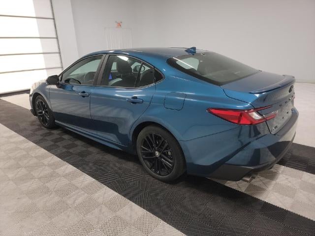 2025 Toyota Camry SE FWD