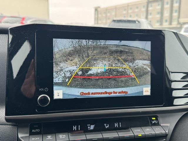 2025 Toyota Camry LE FWD